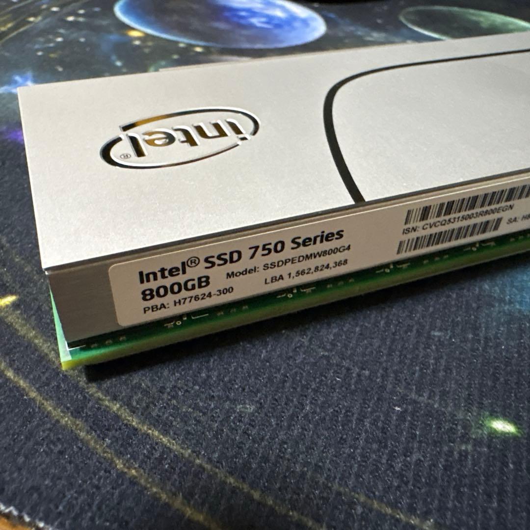 Intel SSD 750 Series 800GB データセンター向け高