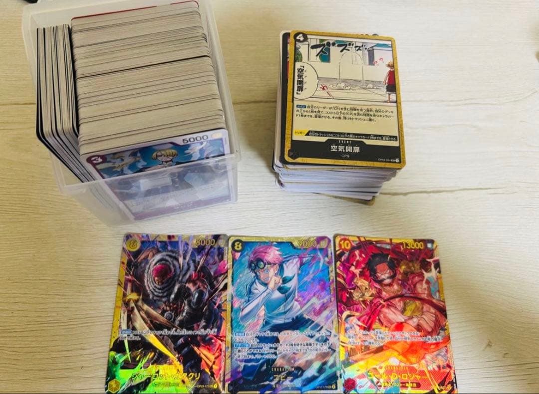 ワンピースカード＋フィギュア4個＋グッズセット