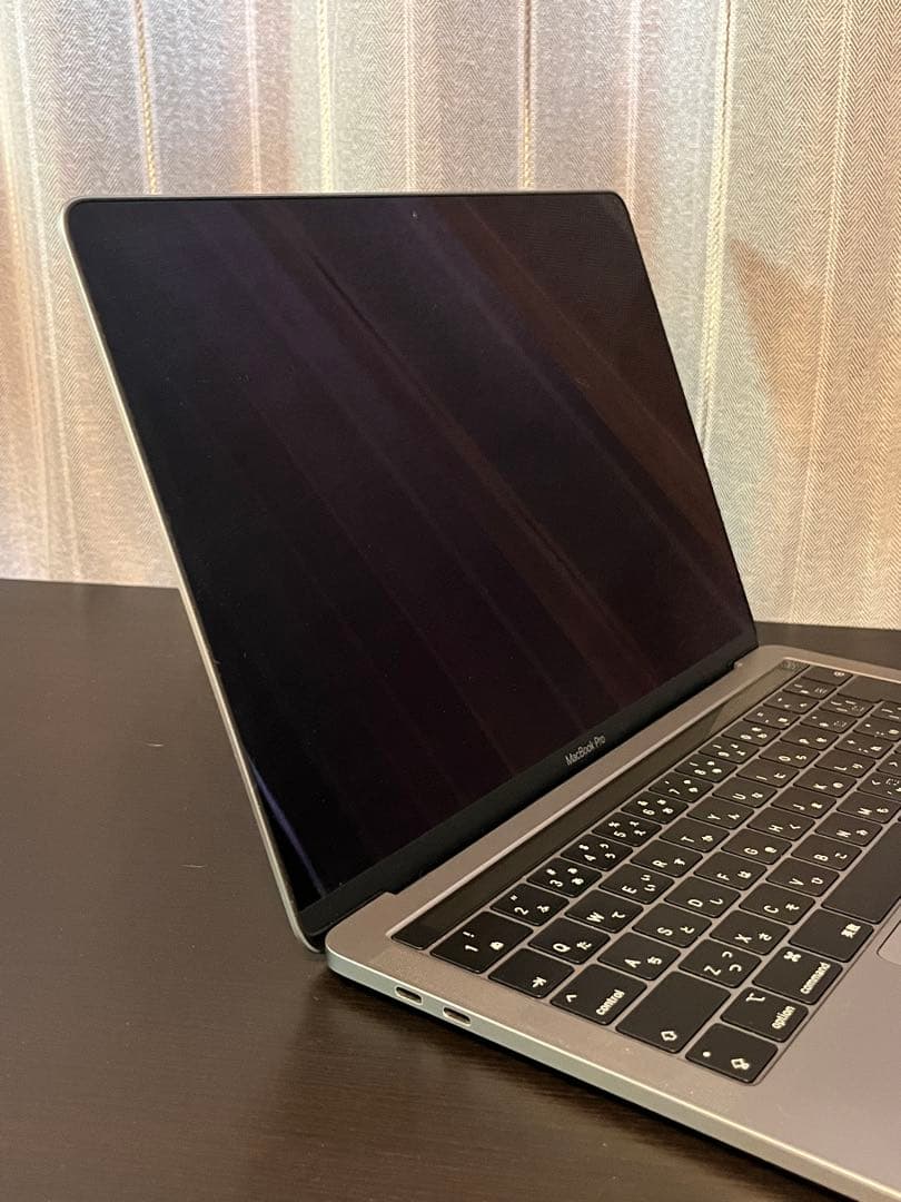 【美品】MacBook pro 2019 256GB 充電ケーブル、箱付き