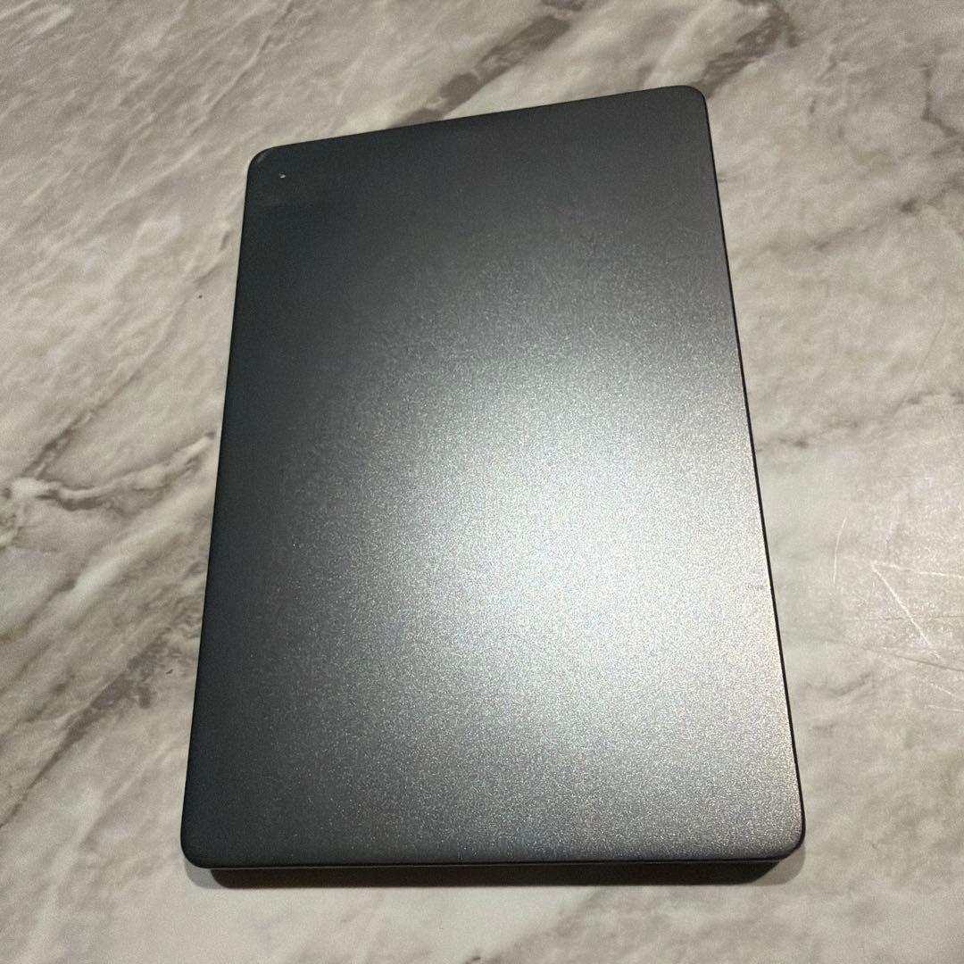 I-ODATAポータブルHDD blackred 2TB HDPX-UTSC2K