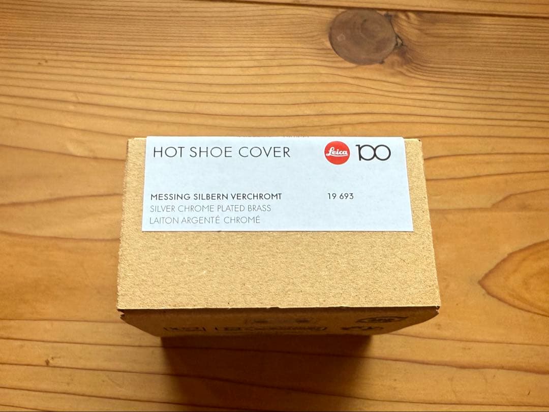 ライカ 100周ホットシューカバー