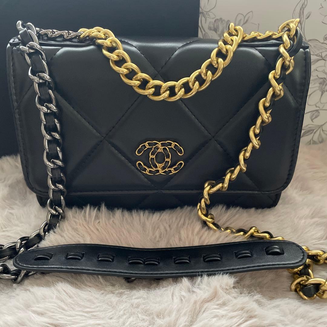 新品　CHANEL ノベルティ　ショルダー