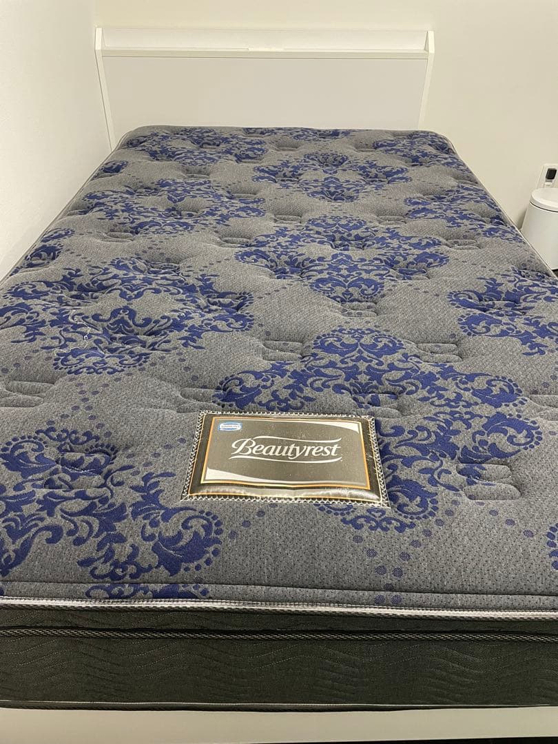 シモンズ　Beautyrest スプリングマットレス セミダブル＋ベッドフレーム