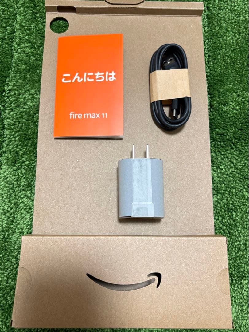Amazon Fire Max 11 64GB 本体とカバー