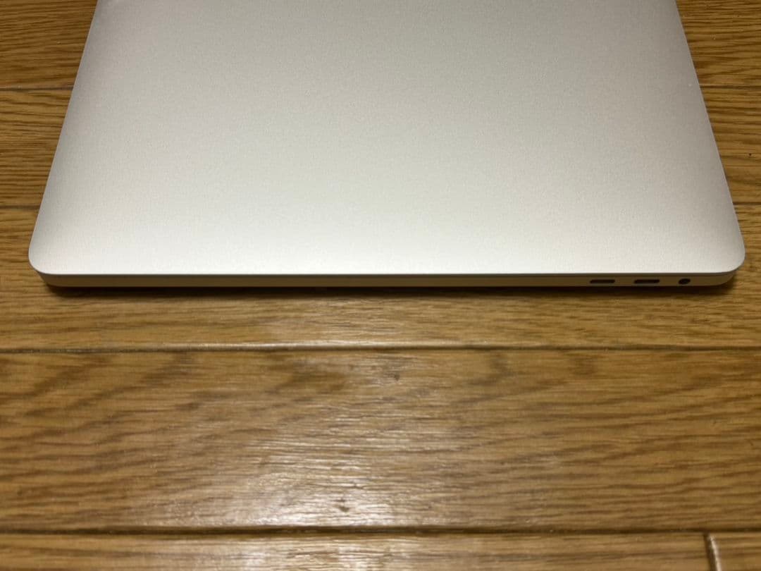 MacBook本体 MacBook Pro 2019 16inch intel Core i7