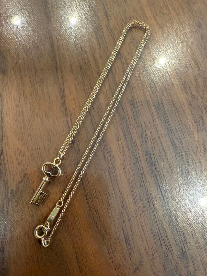 ピ*ュ様 Tiffany & Co. ネックレス18K ヴィンテージオーバルキー