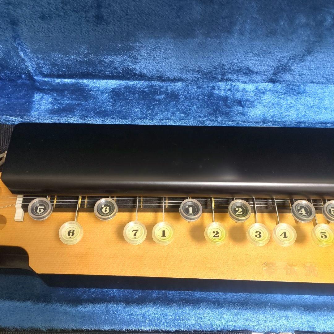 【美品】【希少】 大正琴 月光 電子琴 エレキ ハードケース 付 琴伝流