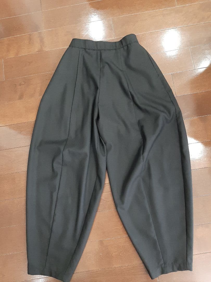 美品★lig. cocoon pants コクーンパンツ 黒
