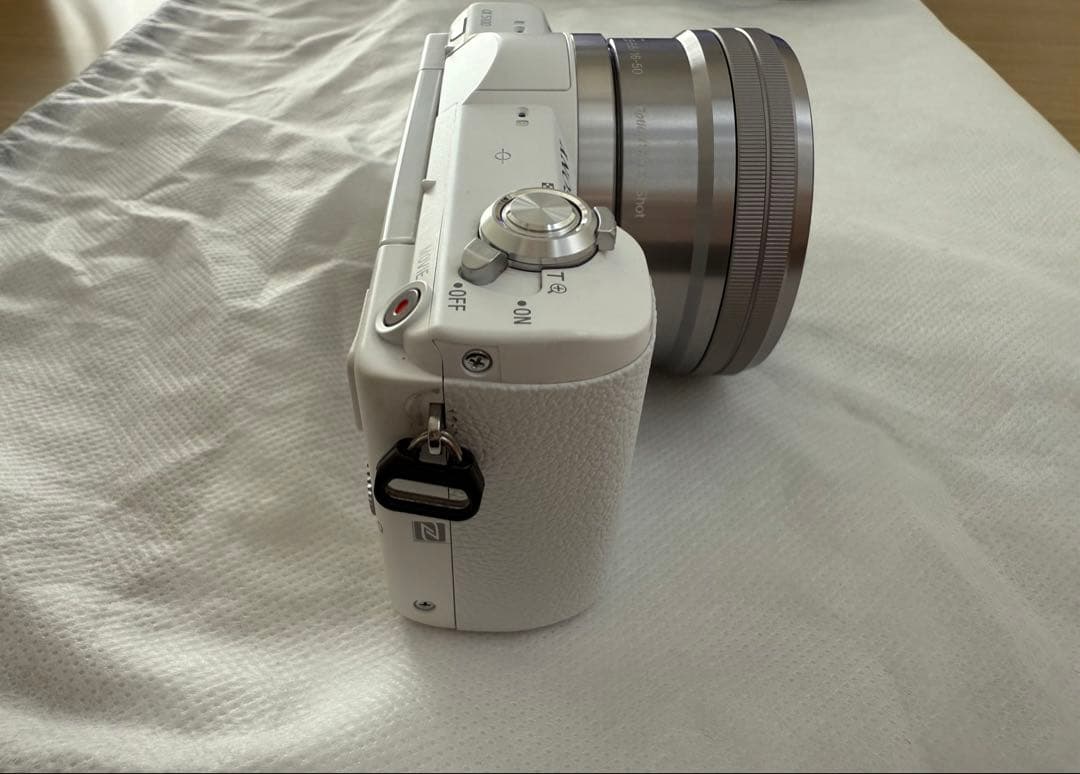 SONY α5100 ミラーレス一眼カメラ ホワイト