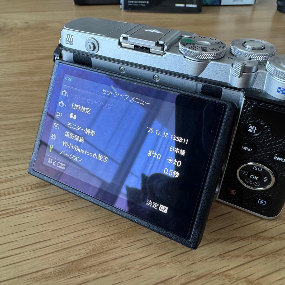 OLYMPUS PEN E-P7 ミラーレス一眼 カメラ セット