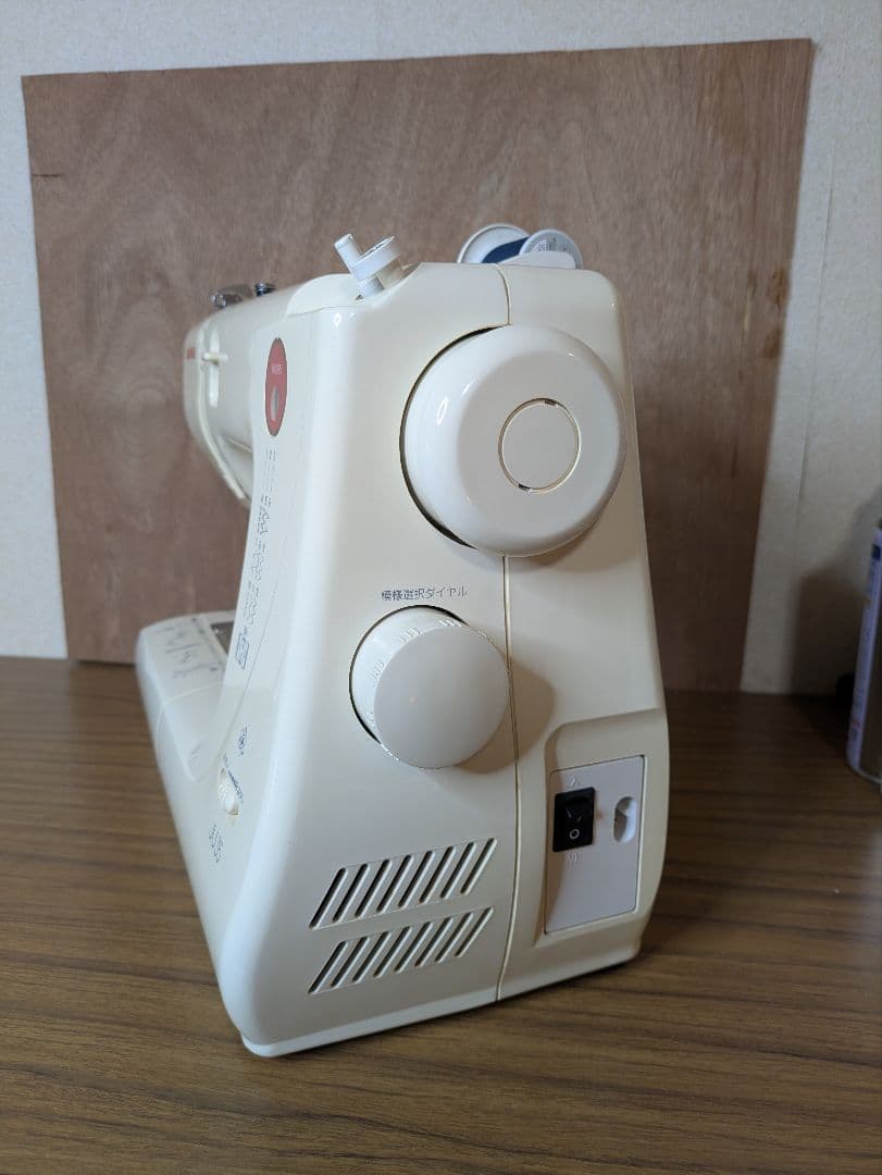 ☆おまけ付き☆ジャノメ小型電子ミシン☆分解整備調整済み☆信頼性抜群☆660型