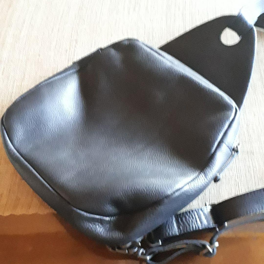 ビースタッフb-stuffボディバック