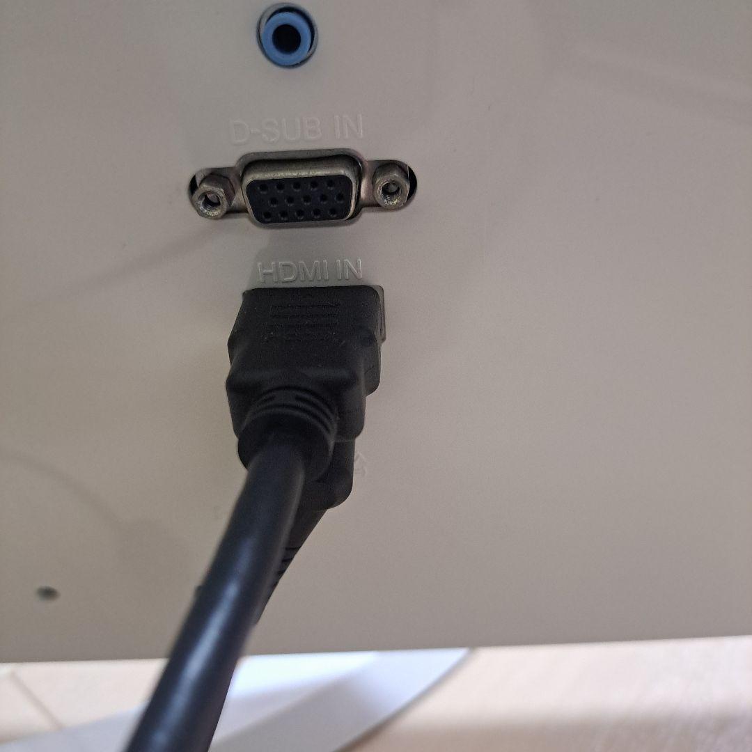 美品～普通!LG モニター 32MP58HQ-W ホワイト 大画面