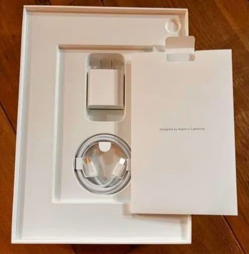 iPad Air M2 スターライト