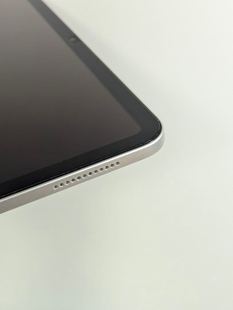 iPad (A16)本体(充電ケーブルなし)　+周辺機器