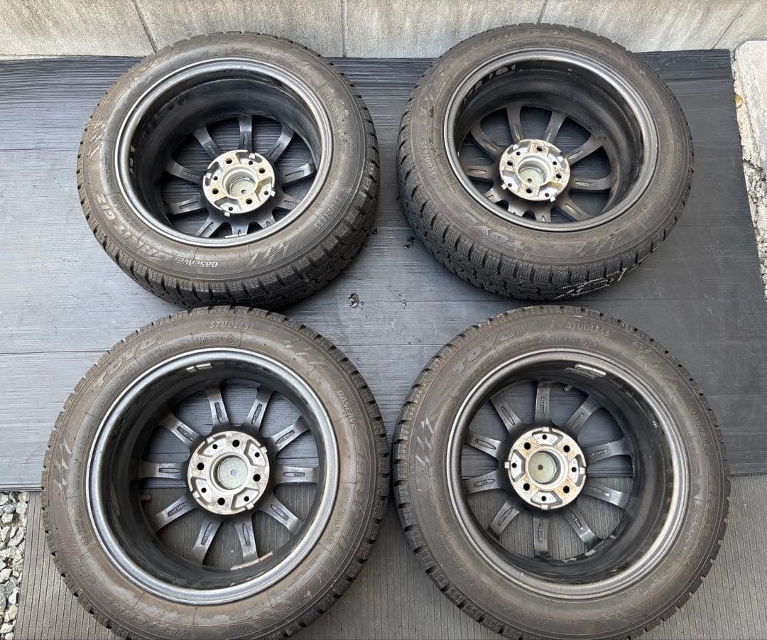お取引中 SCHNEIDER14インチ23年TOYOスタッドレス⛰️４本