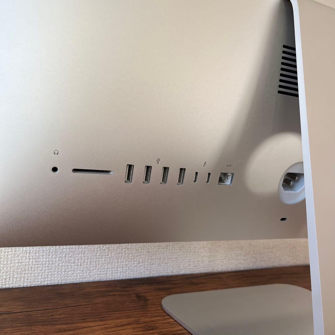 Apple iMac Retina 4K 21.5インチ　(2017)