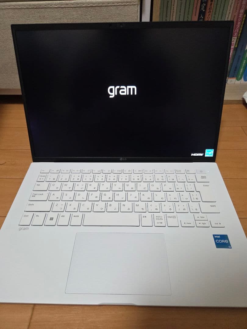 LG Gram 軽量ノート型パソコン 12世代i3 14Z90Q-GR31J