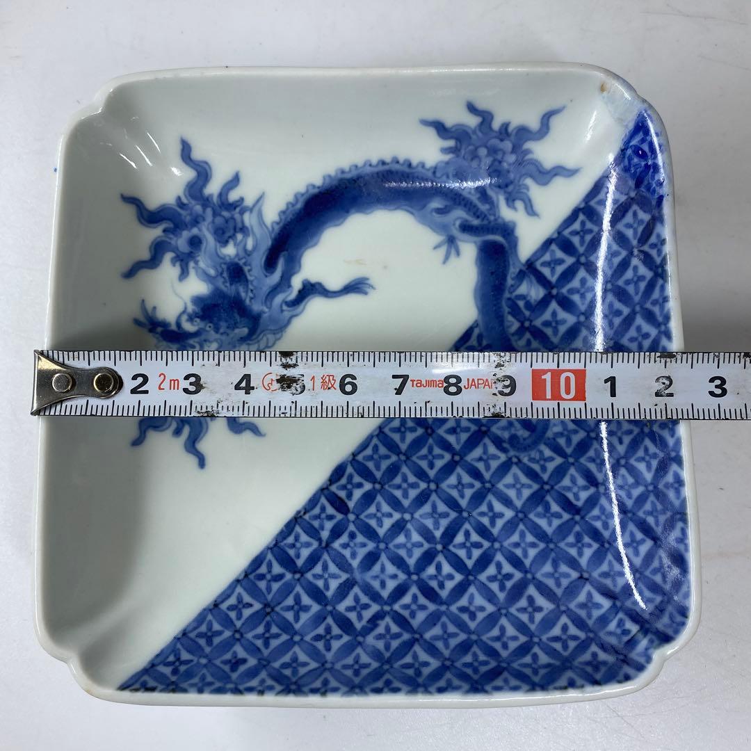 江戸中期　藍柿右衛門　龍図角皿　幅12.5㎝　タエチ　東な7-0215☆2F