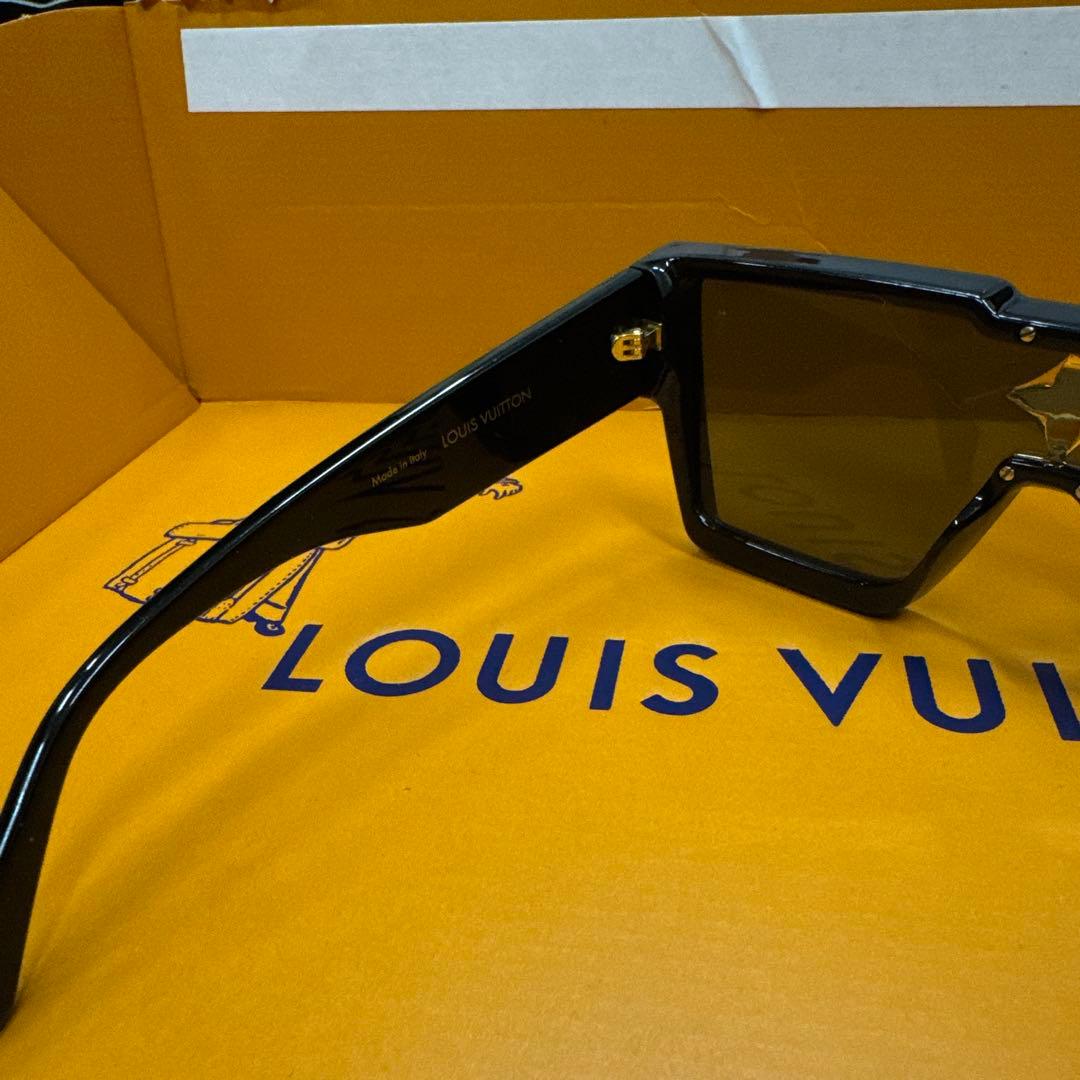 LOUIS VUITTON サングラス　保証書付き