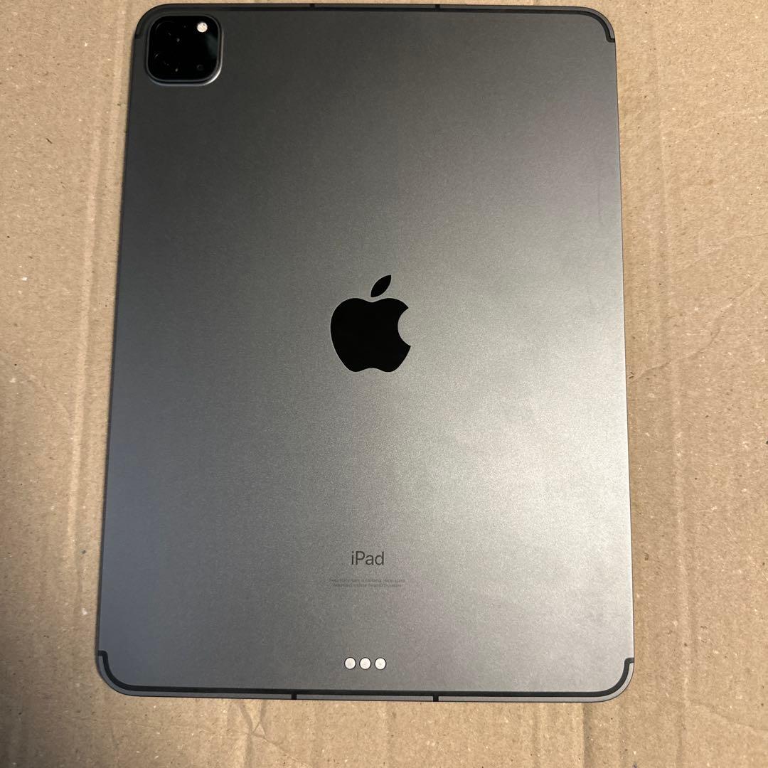 と*★様 iPad Pro 11インチ 第3世代 256GB バッテリー100%