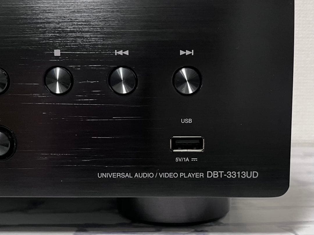 美品　DENON デノン　ユニバーサルプレイヤー　DBT-3313UD