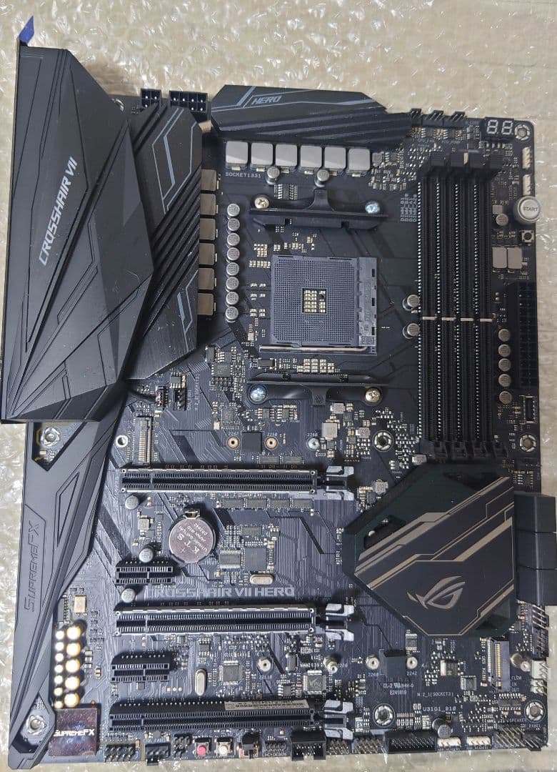 ASUS ROG Crosshair VII HERO(X470 マザーボード)