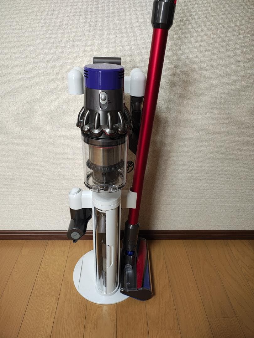 ダイソン★掃除機★V10★ＳV12★純正バッテリー新品と大差なし★スタンド付き