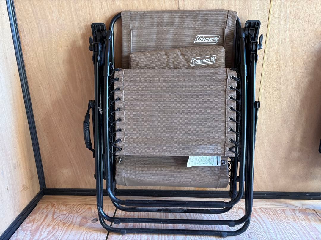 Coleman リクライニングチェア ベージュ