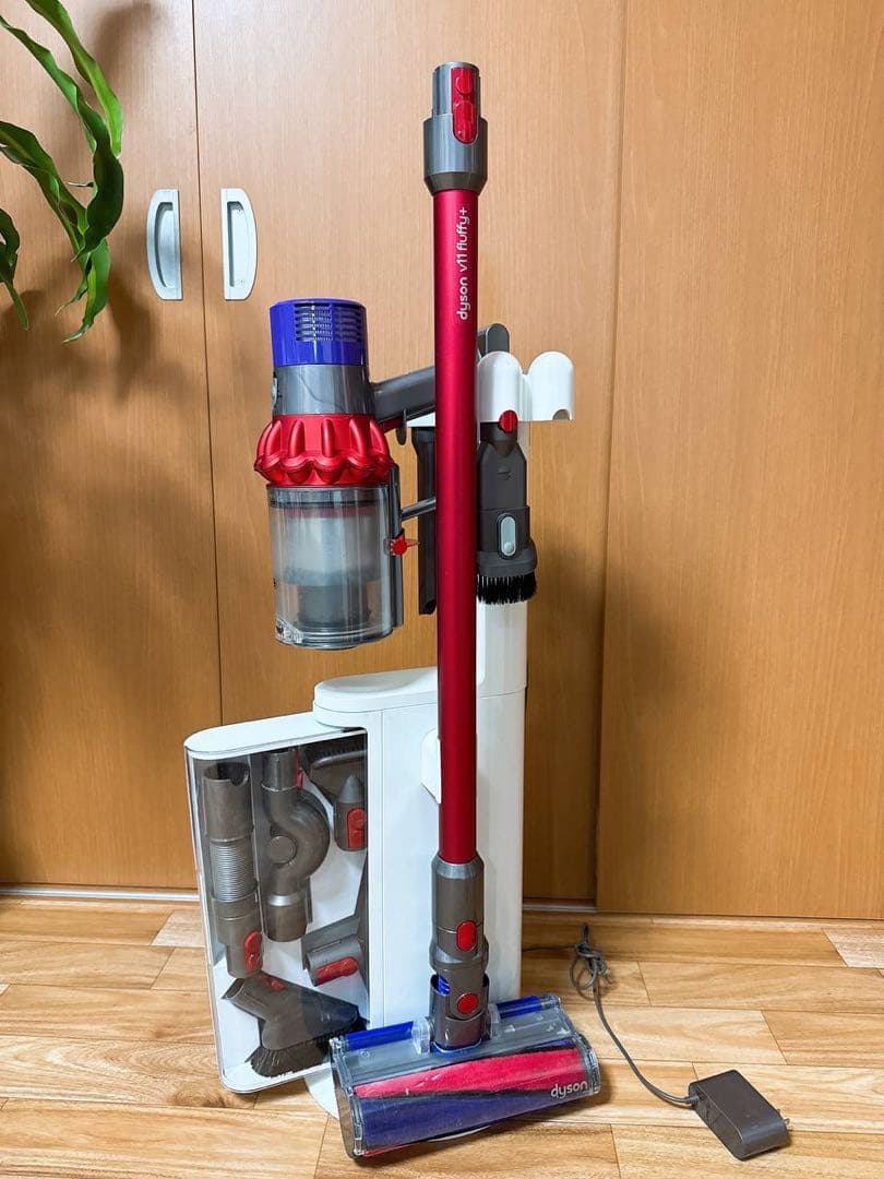 【分解洗浄済】268-ダイソン dyson v10 sv12 掃除機 作動品