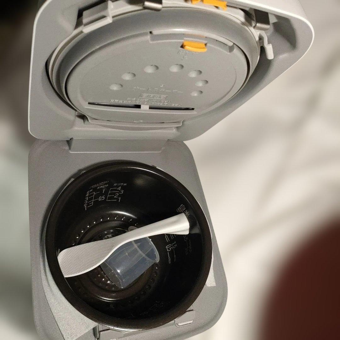 HITACHI 炊飯器 RZ-V100FM オフホワイト