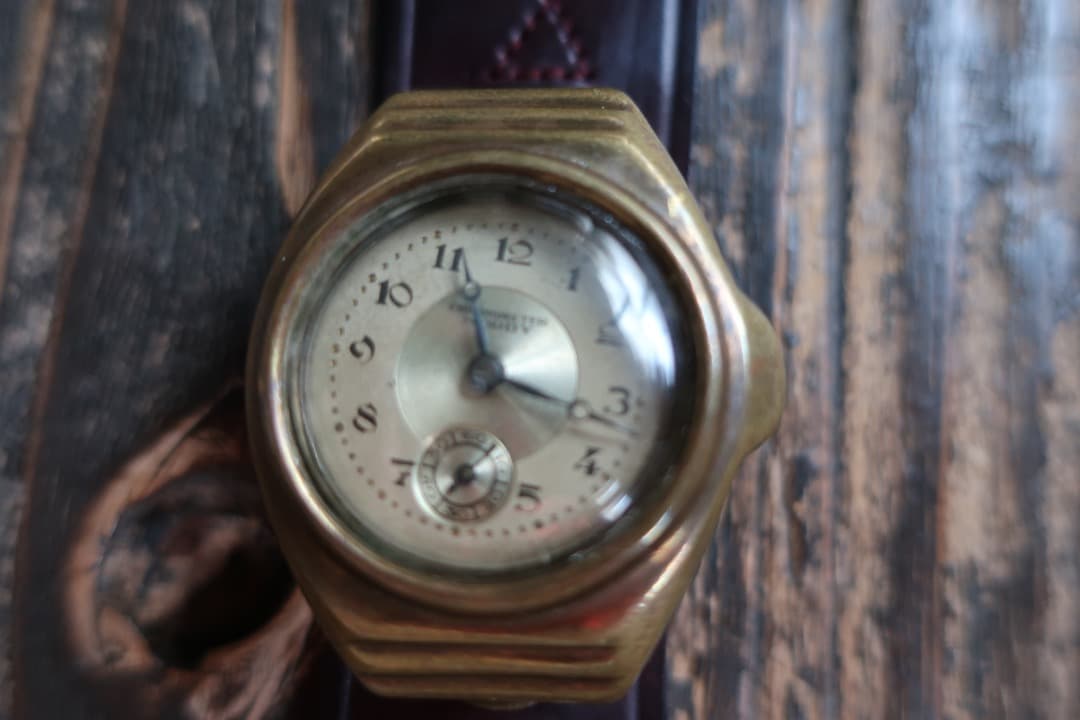 y*n様 動作品！動画あり！戦前戦後　腕時計 NORDY アンティーク