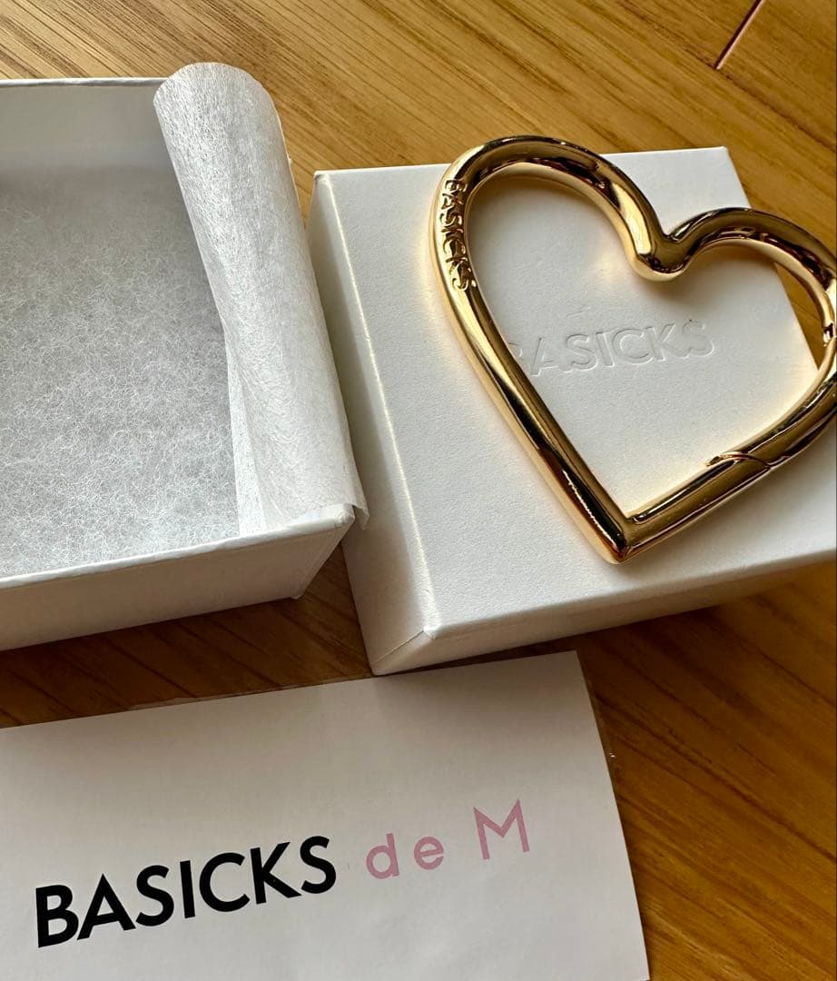 BASICS⭐︎GOLD PLATING HEART CARABINER