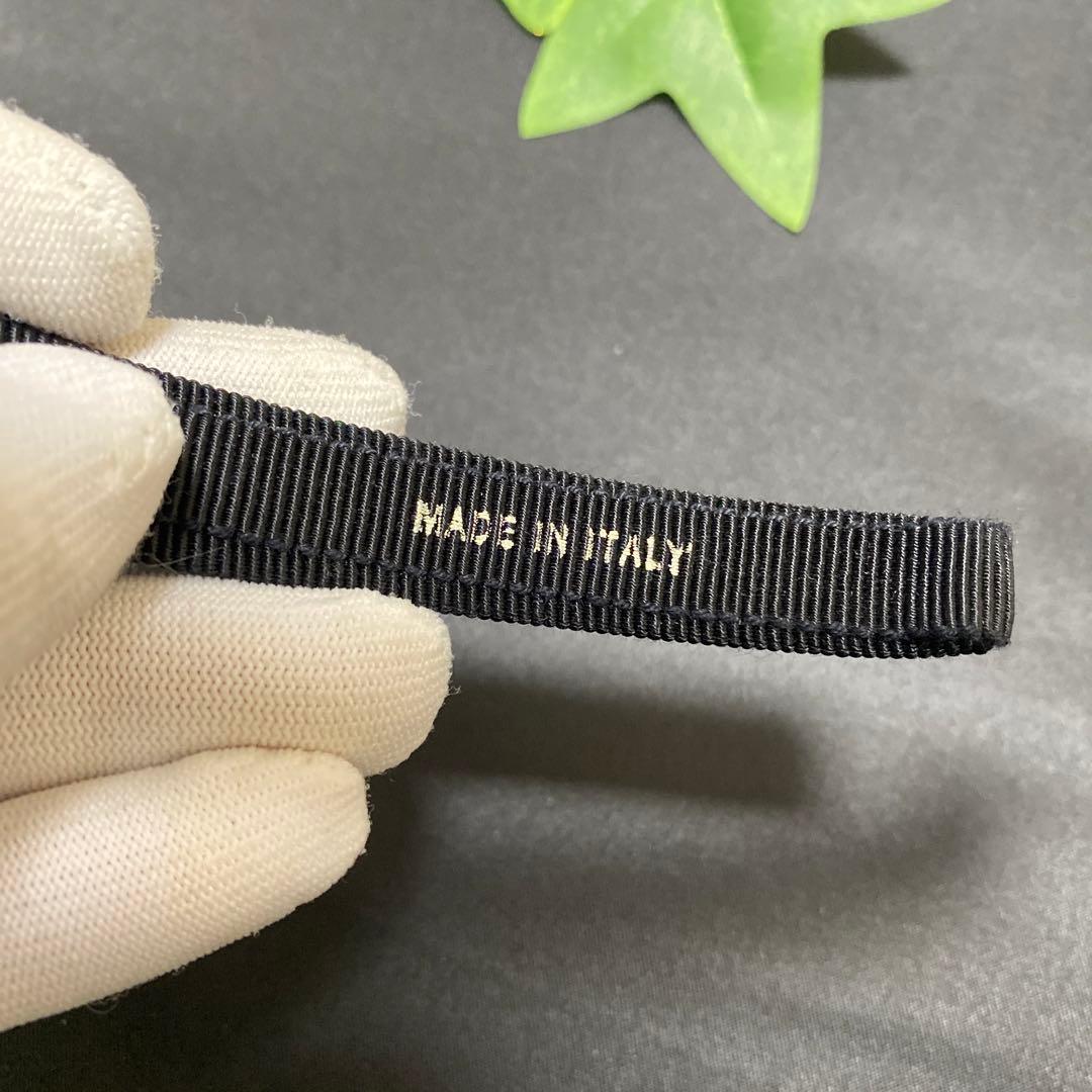 フェラガモ　カチューシャ　箱付き　美品　salvatore ferragamo