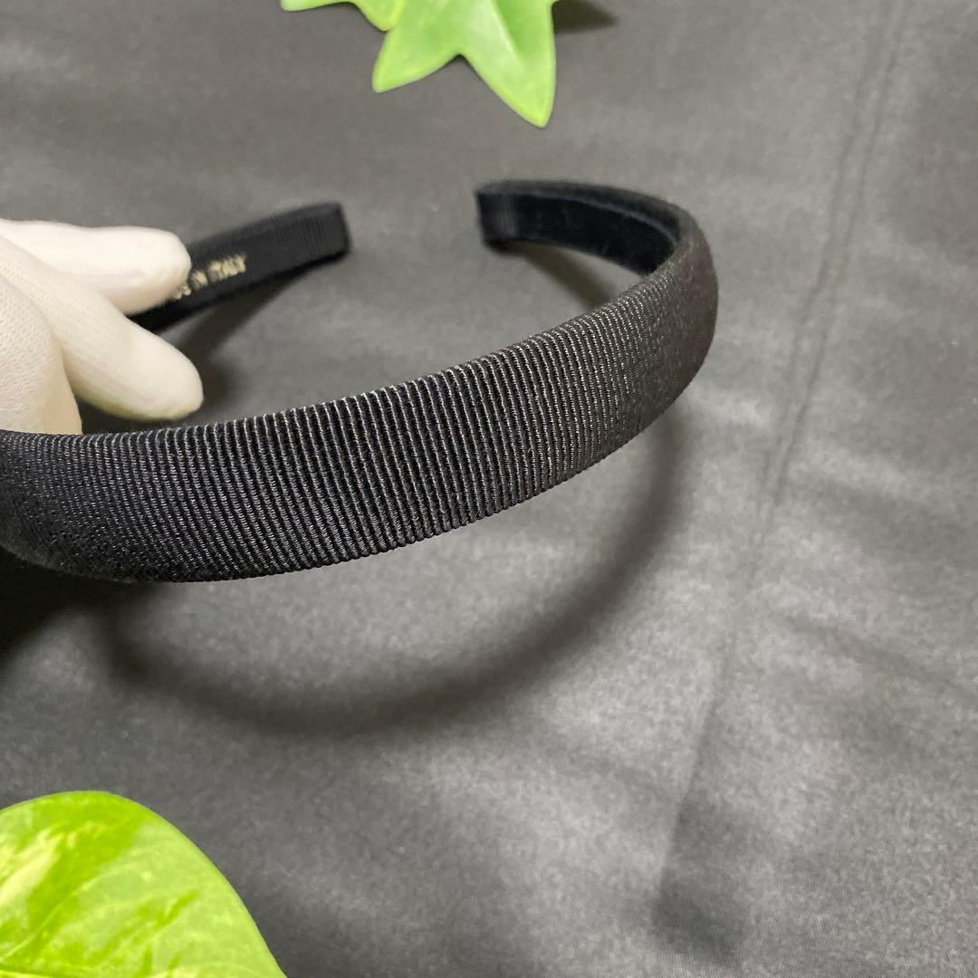 フェラガモ　カチューシャ　箱付き　美品　salvatore ferragamo