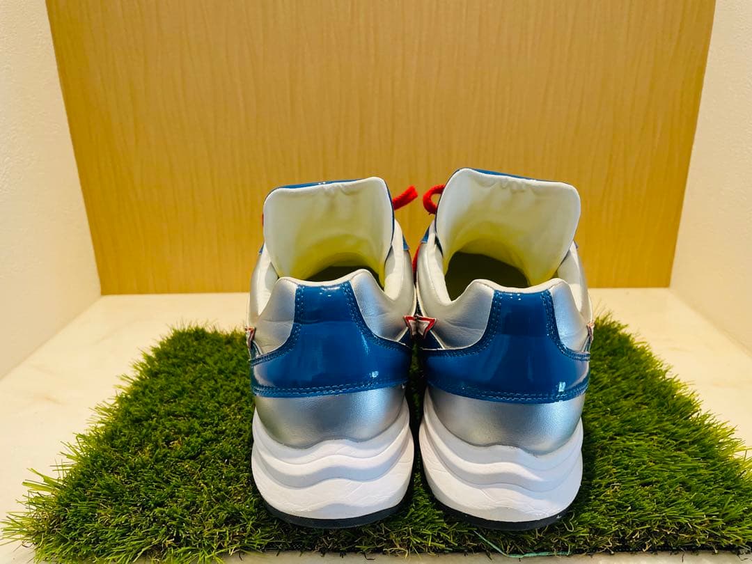 【中古27.0cm】Mizunoトレーニングシューズ セルリアンブルー×シルバー