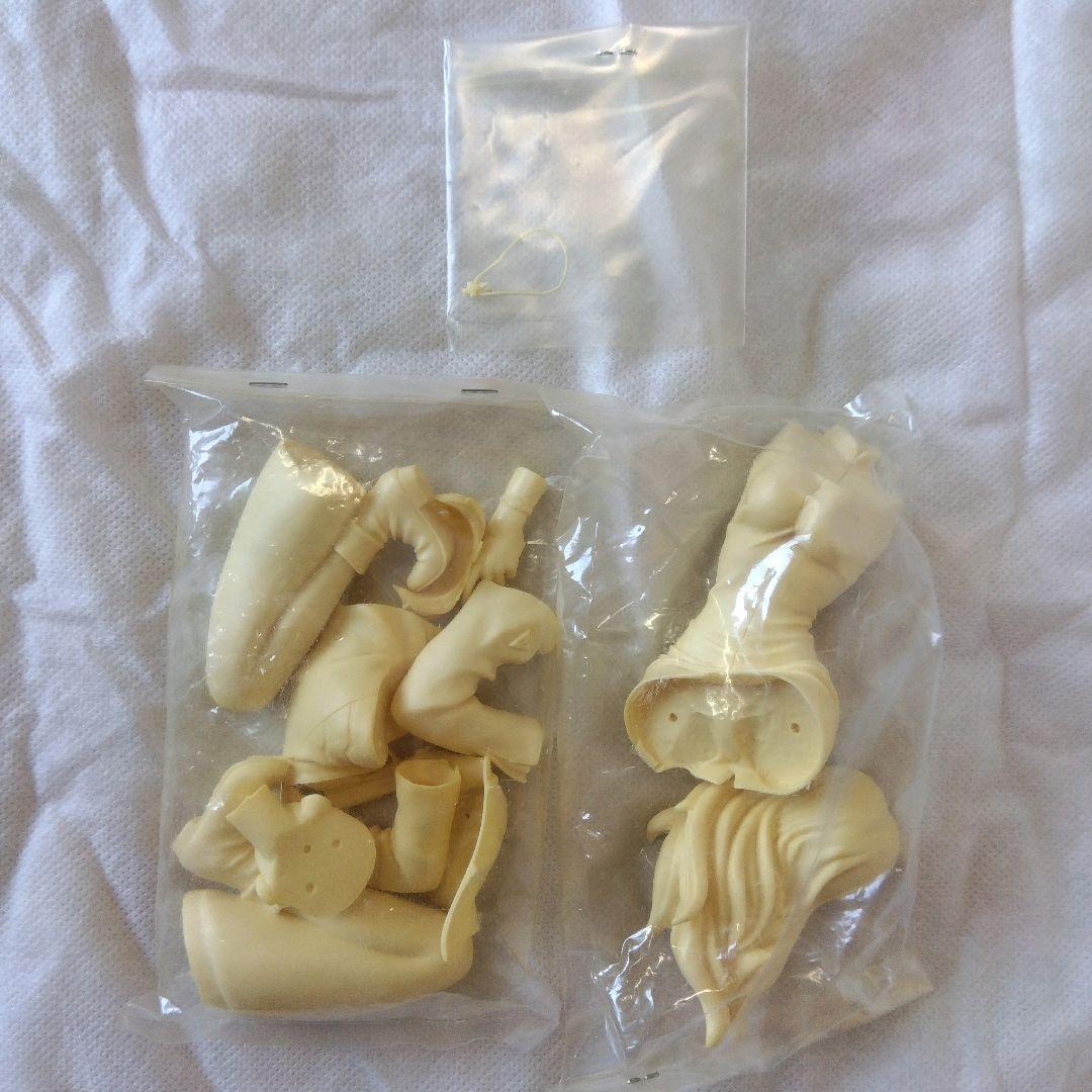 【匿名配送】エヴァンゲリオン 葛城ミサト 1/6 劇場ver 組立式 フィギュア