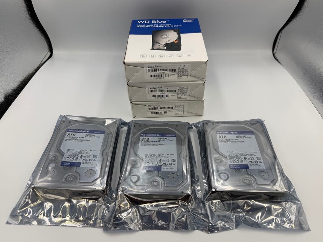 週末値下げ 新品未使用 WD 8TB 計3台 HDD CMR WD80EAAZ