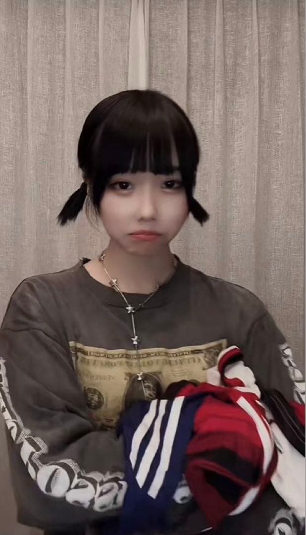 あのちゃん　aiko着用Marland Backus STAR NECKLACE