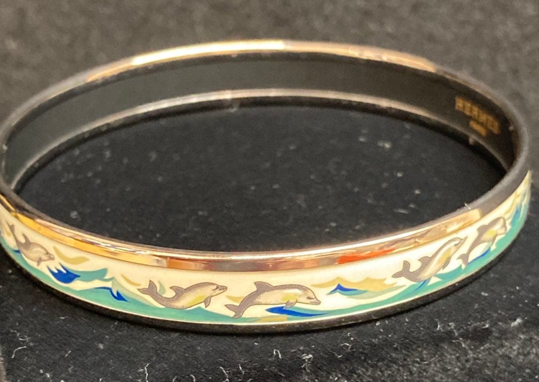 エルメス エマイユPM 七宝焼 バングル イルカ柄 箱付き 【箱の表面傷あり】