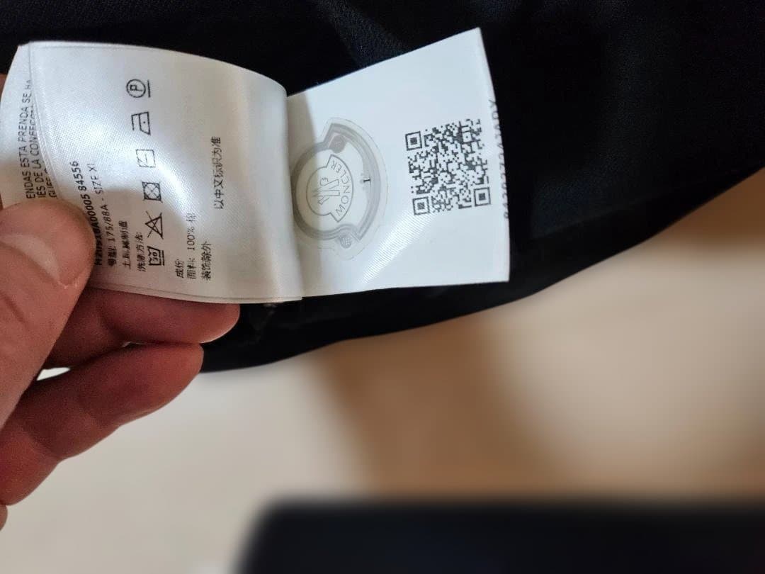 MONCLERブラックポロシャツsizeXL