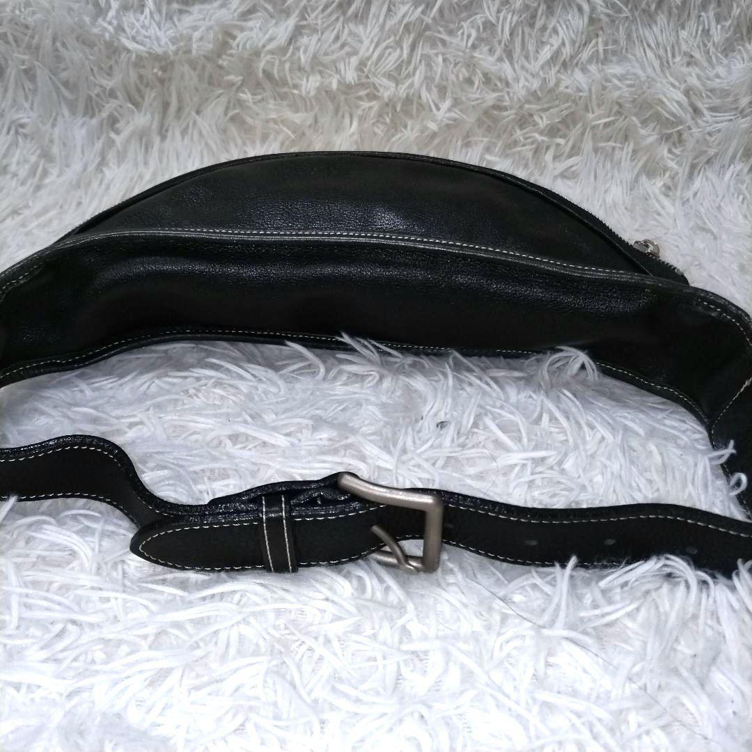 【極美品】希少　アニエスベー ウエストポーチ レザー ブラック 　エンボスロゴ