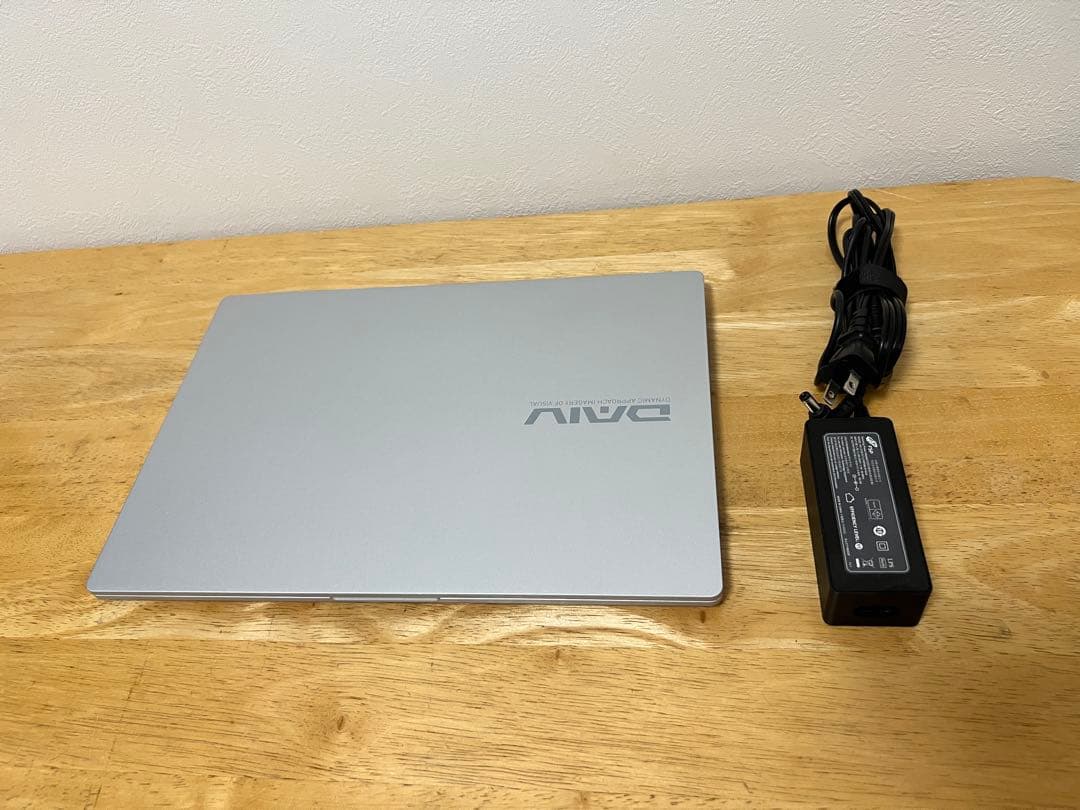 大特価！極美品/メモリ32GB/1TB DAIV 4P 超軽量クリエイターPC