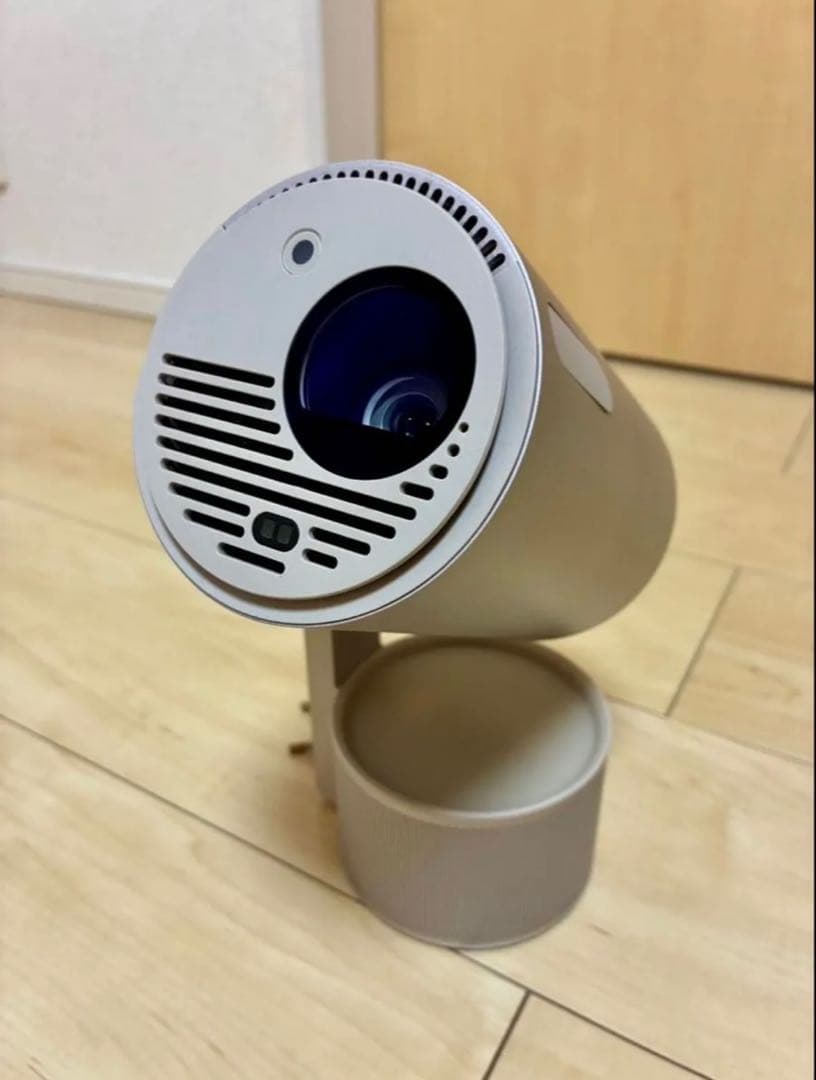 【美品】XGIMI MoGo 3 Pro バッテリー付きスタンドセット