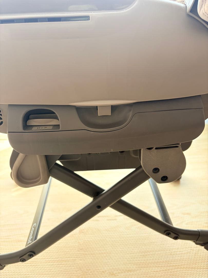 コンビ ネムリラ AUTO SWING BEDi Long スリープシェルEG+