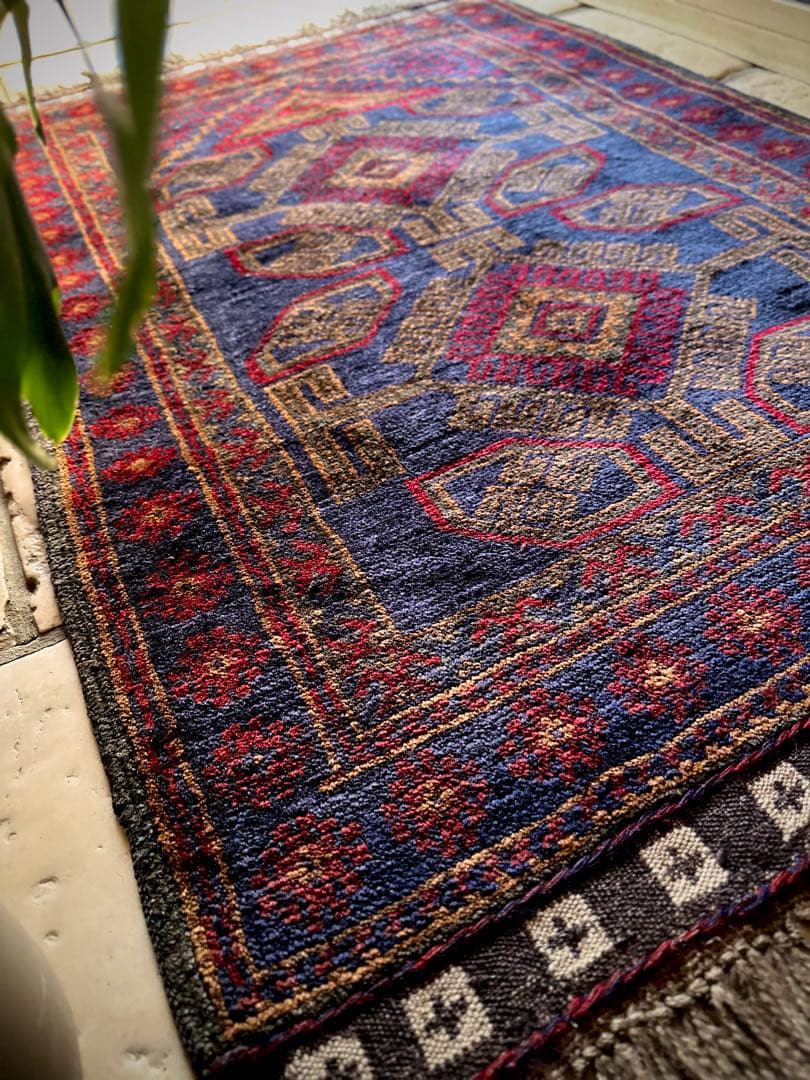 トライバルラグ　ヴィンテージラグ　アフガンラグ　マルダリ　バルーチ　プリミティブ