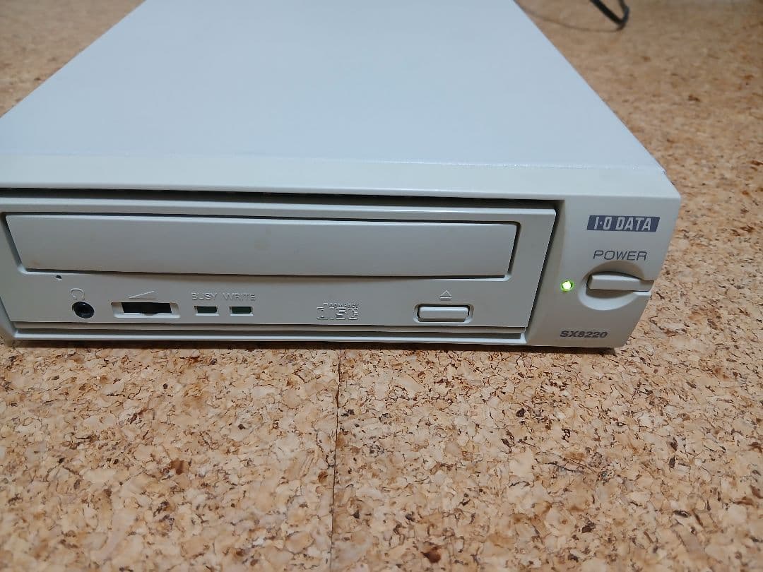 （ジャンク）アイ・オーデータ　CDRW－SX8220