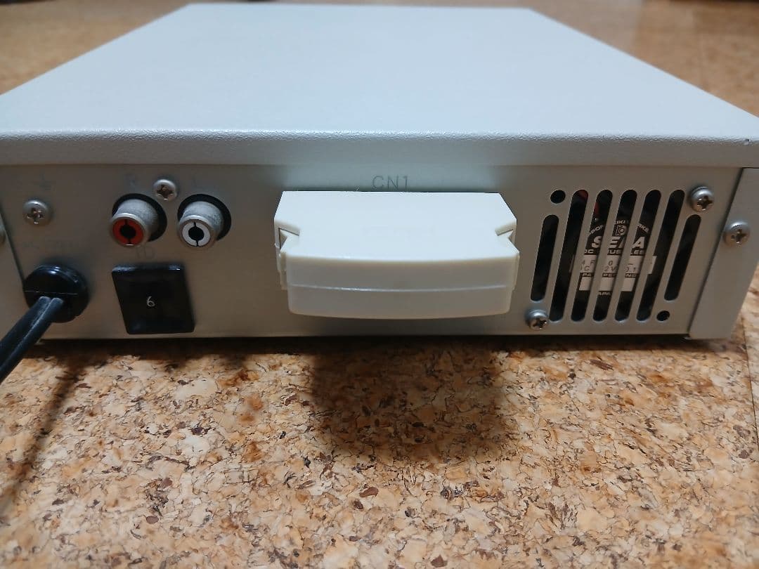 （ジャンク）アイ・オーデータ　CDRW－SX8220