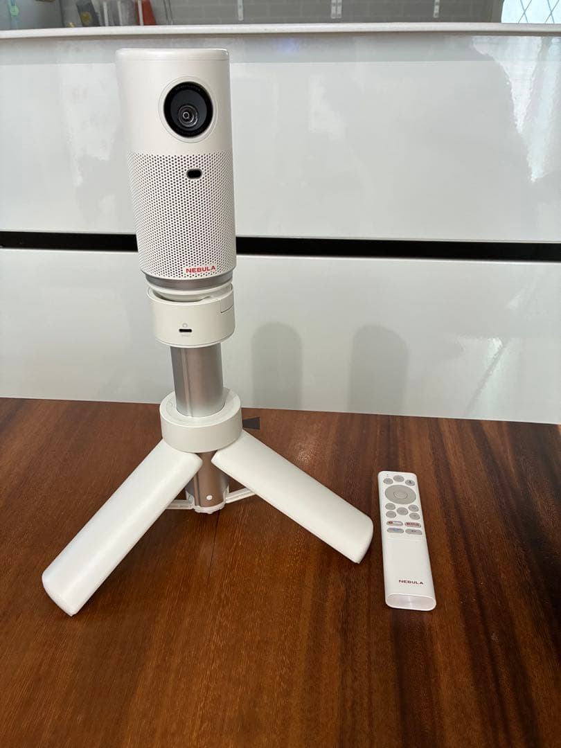 Anker NEBULA Capsule Air プロジェクター本体 ホワイト