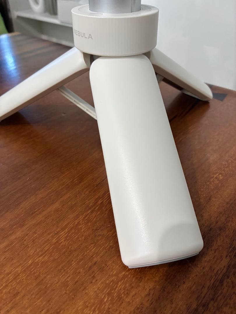 Anker NEBULA Capsule Air プロジェクター本体 ホワイト